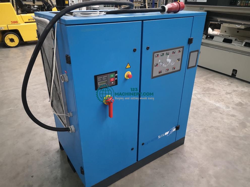 VİDALI KOMPRESÖR GRASSAIR RLR 30 22 KW